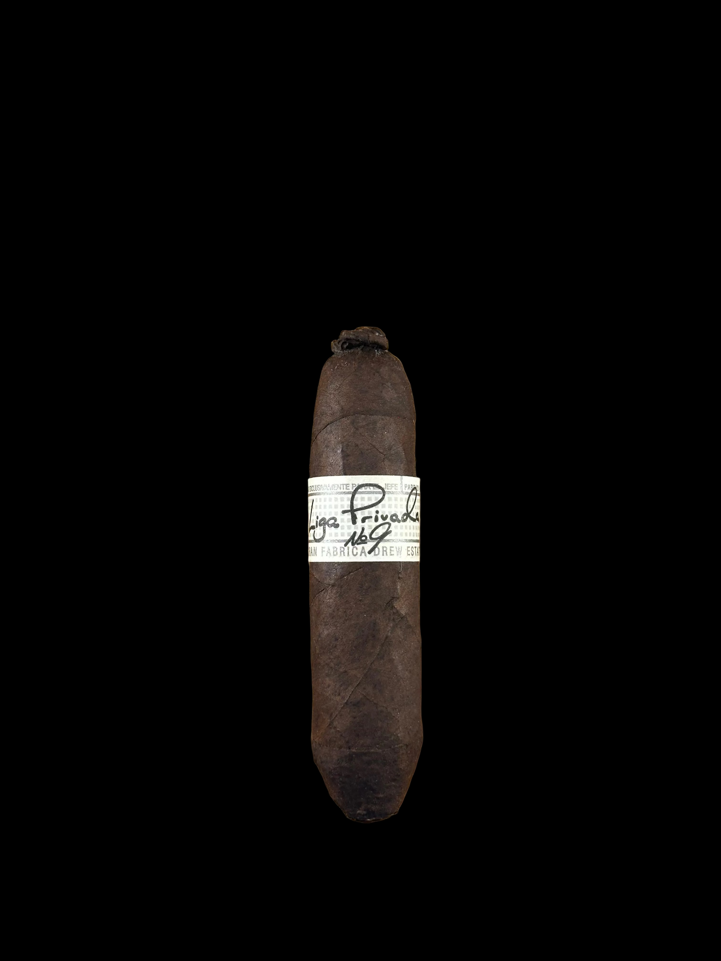 Drew Estate Liga Privada No. 9 Flying Pig Short Perfecto (4.10 x 60) – Rich & Complex Medium to Full Smoke